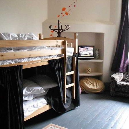 Art Roch Hostel Edinburgh Exterior photo